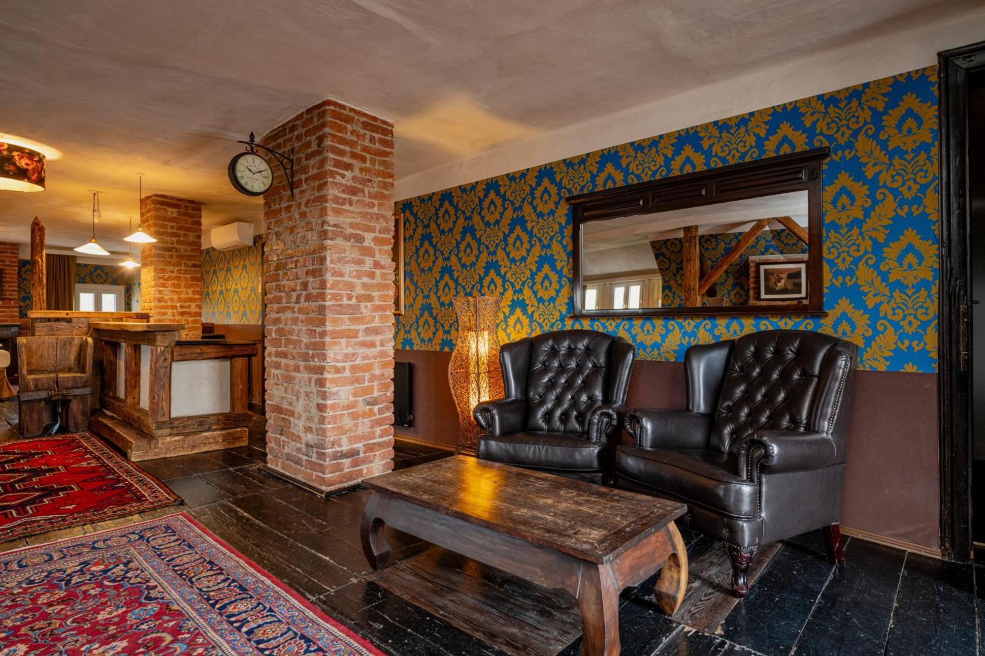 Georgi Schloss - Boutique Hotel Ehrenhausen Kültér fotó