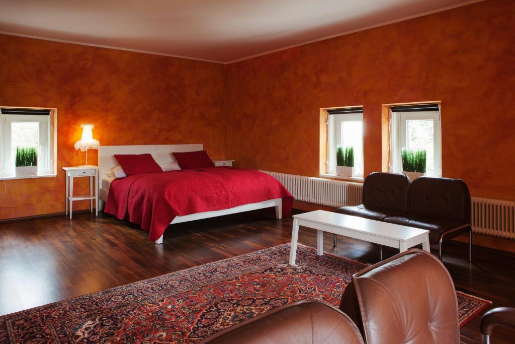 Georgi Schloss - Boutique Hotel Ehrenhausen Szoba fotó